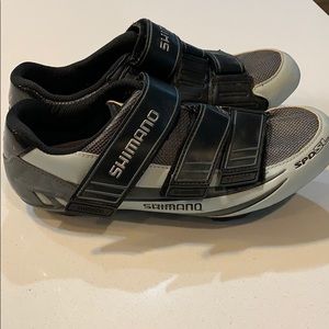 Shimano cycling / spinning shoes- size 8.5